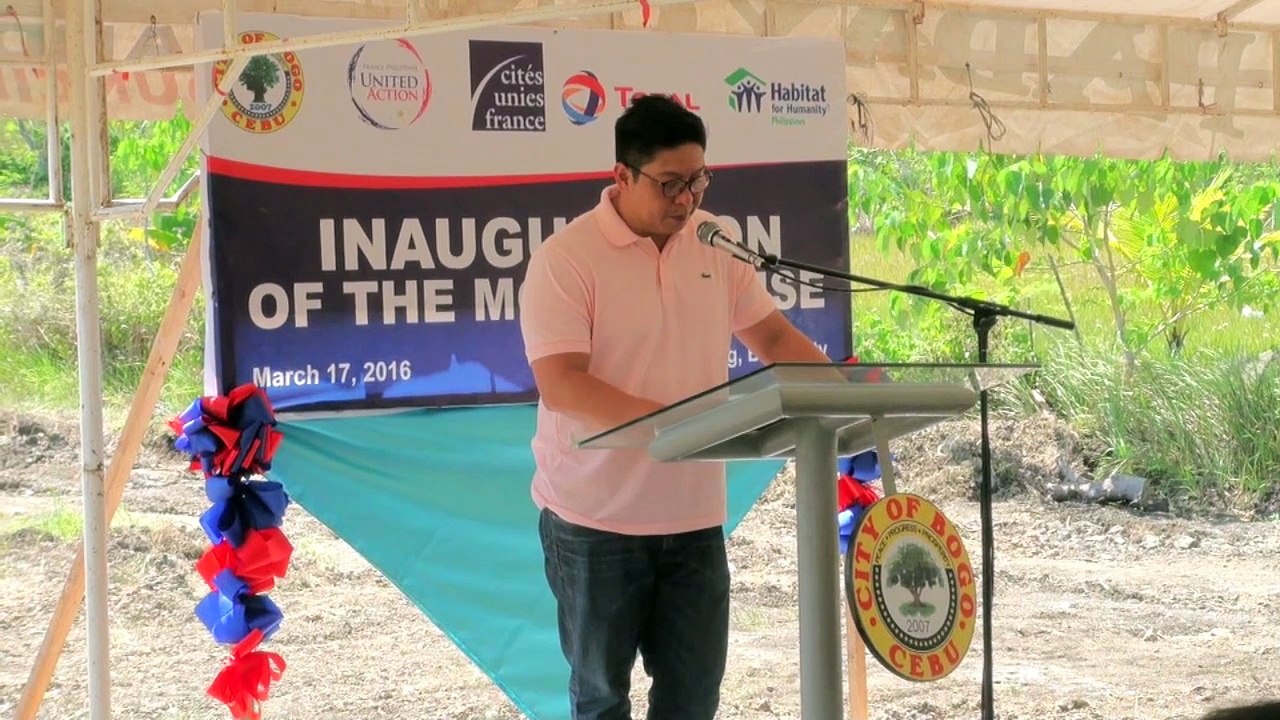 Fonds Urgence Philippines version enrichie : mission d'inauguration de la première maison du village