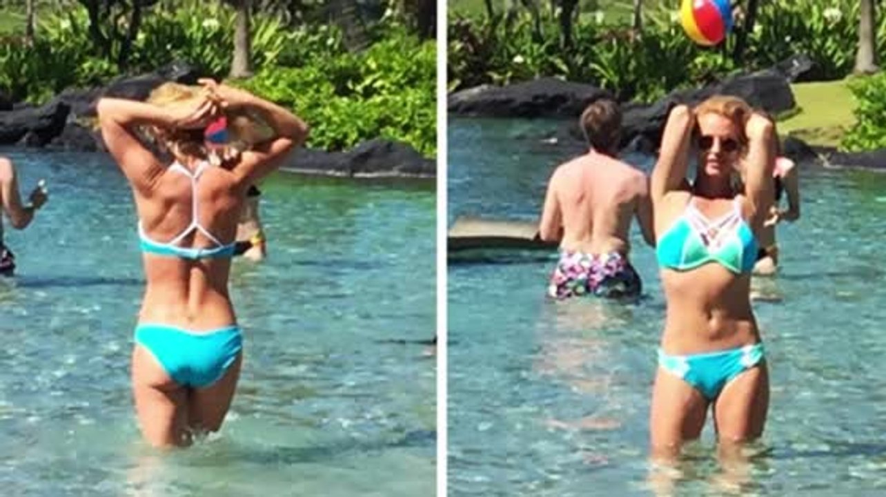 Britney Spears im Bikini auf Hawaii