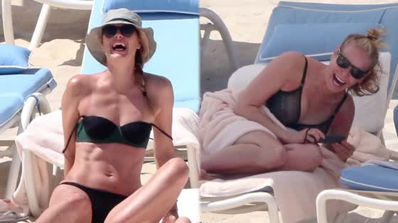 Chelsea handler und maria sharapova machen urlaub in mexiko