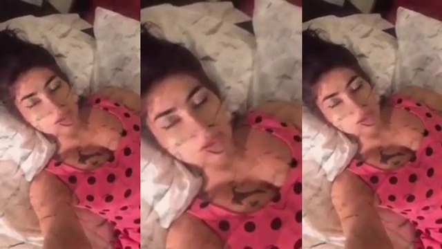 Ind vs Pak | Pakistani GIRL will do a STRIP DANCE for SHAHID AFRIDI if Pak Wins Against India