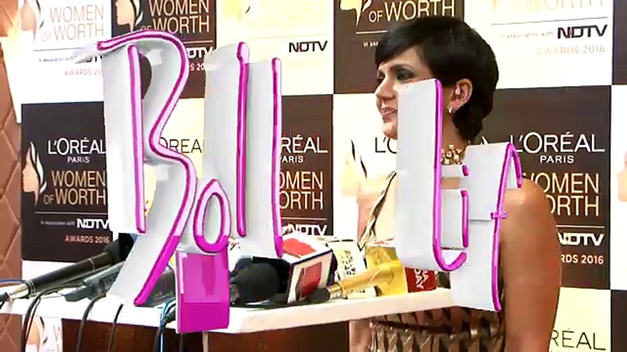 Mandira Bedi - Red Carpet Of Loreal Paris Women Of Worth Award