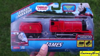 Unboxing the Newly Re-designed Trackmaster JAMES - Thomas & Friends