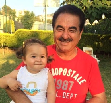 İbrahim Tatlıses'in Kızı Elif Ada'dan Halay Şov