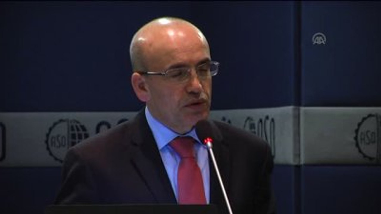 Şimşek: "Şirketlerimizin de Hanehalkının da Daha Çok Tasarruf Etmesi Lazım"