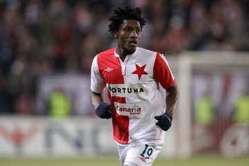 Le solide défenseur central ivoirien Simon Deli