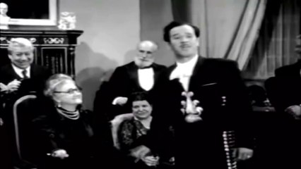 pedro infante le canta a la abuela