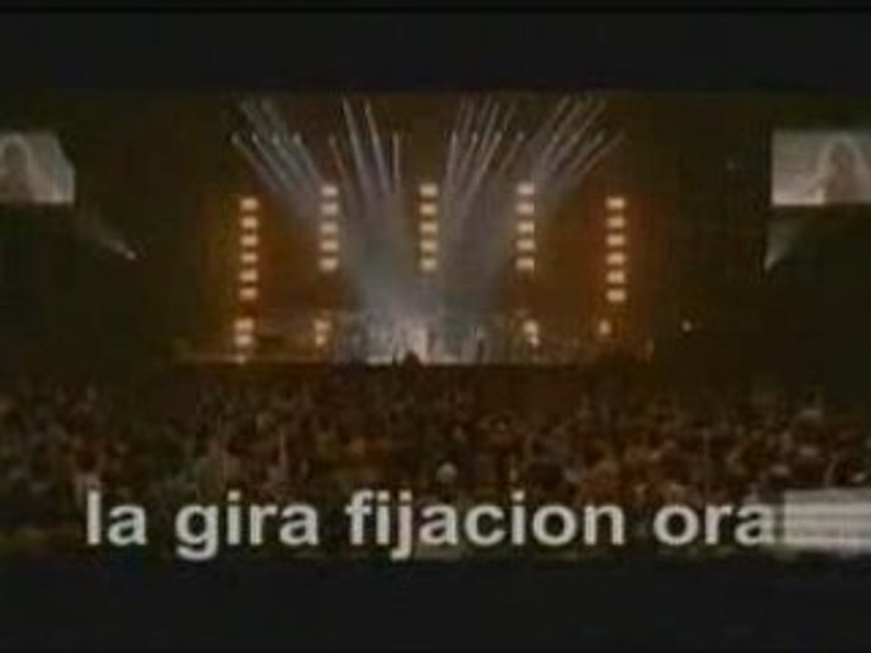 Shakira Commercial Tour Fijacion Oral 2007