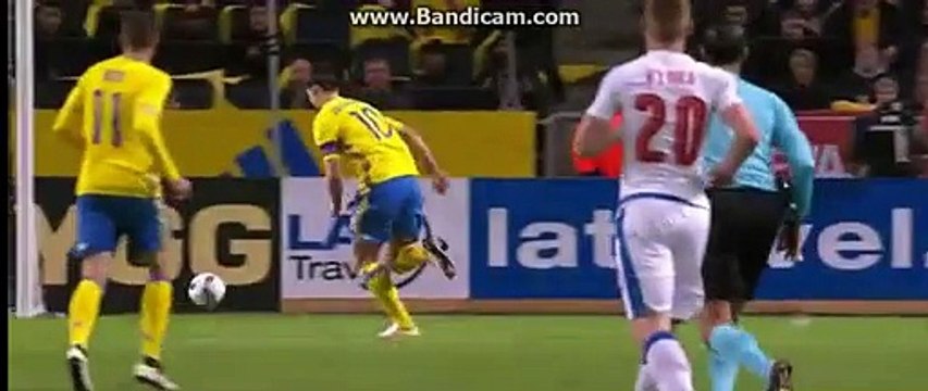 Zlatan Ibrahimovic Fantastic Curve Shoot - Sweden vs Czech Republic