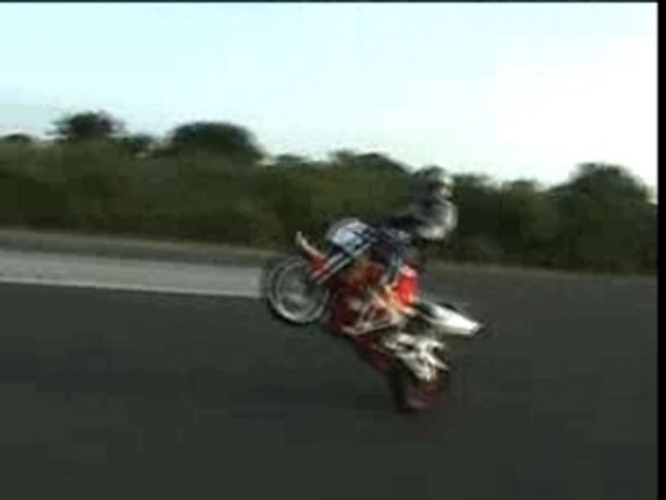 Mike acrobikes22 albatros barre en rapide