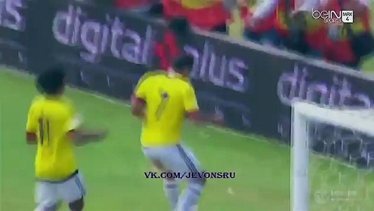 Carlos Bacca 1:0 goal - Colombia - Ecuador - 29/03/2016