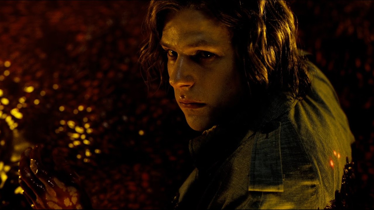 ‘Batman v Superman’ Deleted Scene Raises  "Communion"