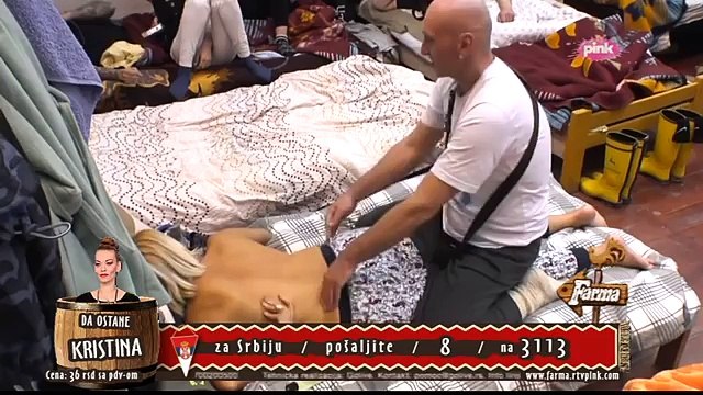 Farma 7 - POKAZALA GOLE GRUDI Jelena Golubović stenjala, dok je Miki masirao i pipkao po guzi FARMA HD