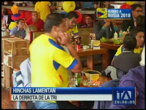 Hinchas ecuatorianos lamentaron la derrota de la Tri