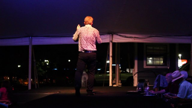 Colin Paul sings 'Susan When She tried' Elvis Week 2015