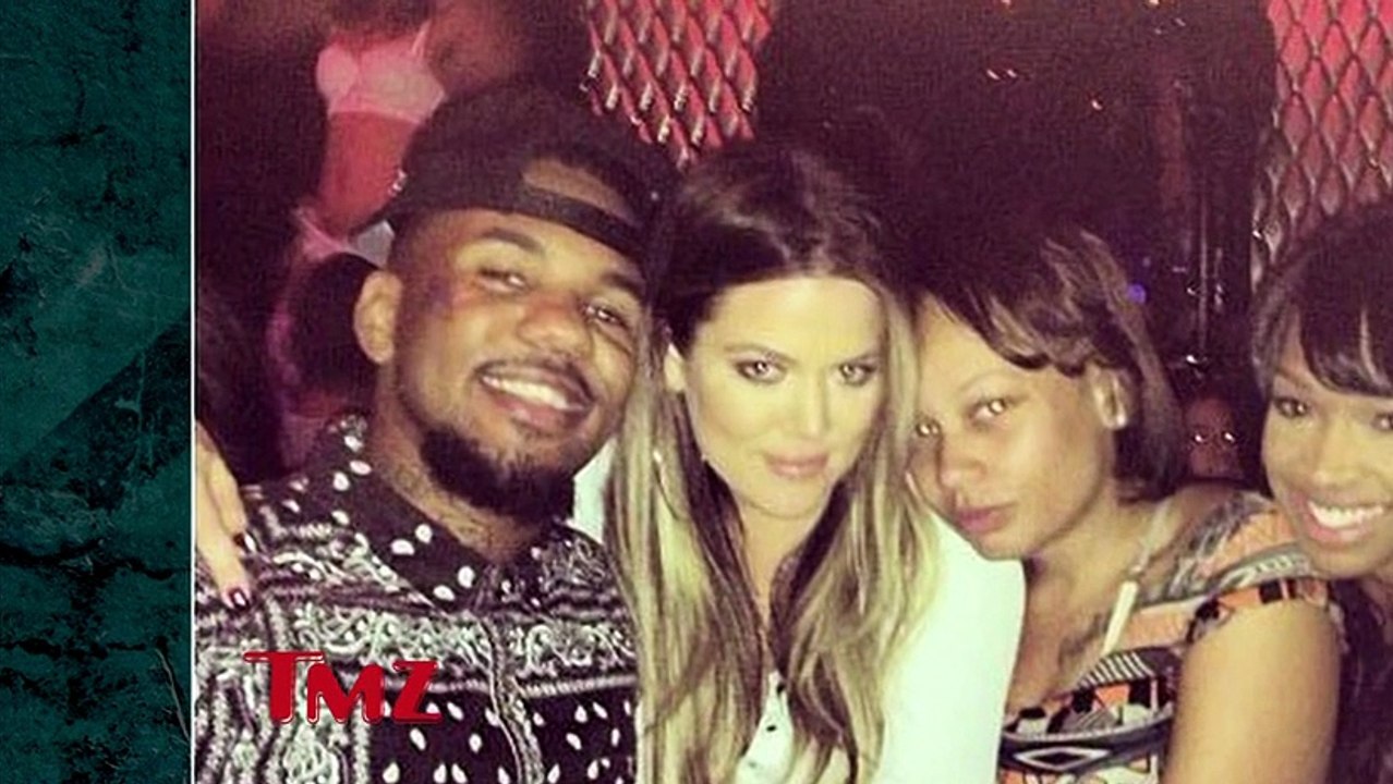 Khloe twerks her ass off, Game On?!!