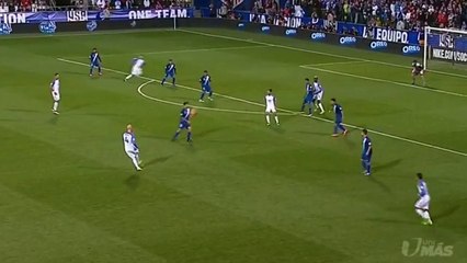 Bobby Wood just did a Torres for USA in their World Cup qualifier 30-03-2016 hd