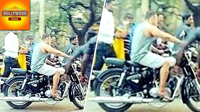 Salman Khan Was Cycling On Sets | Sultan | Bollywood Asia