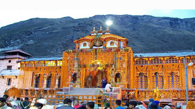 Badrinath Yatra by Helicopter, Helicopter Services for Badrinath