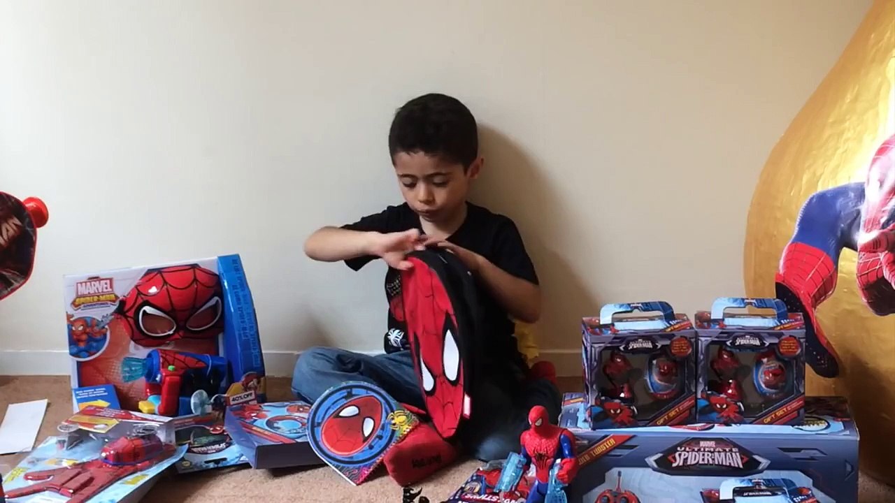 Super Giant Golden Surprise Egg - Spiderman Egg Toys Opening + 3 Kinder Surprise Eggs Unbo