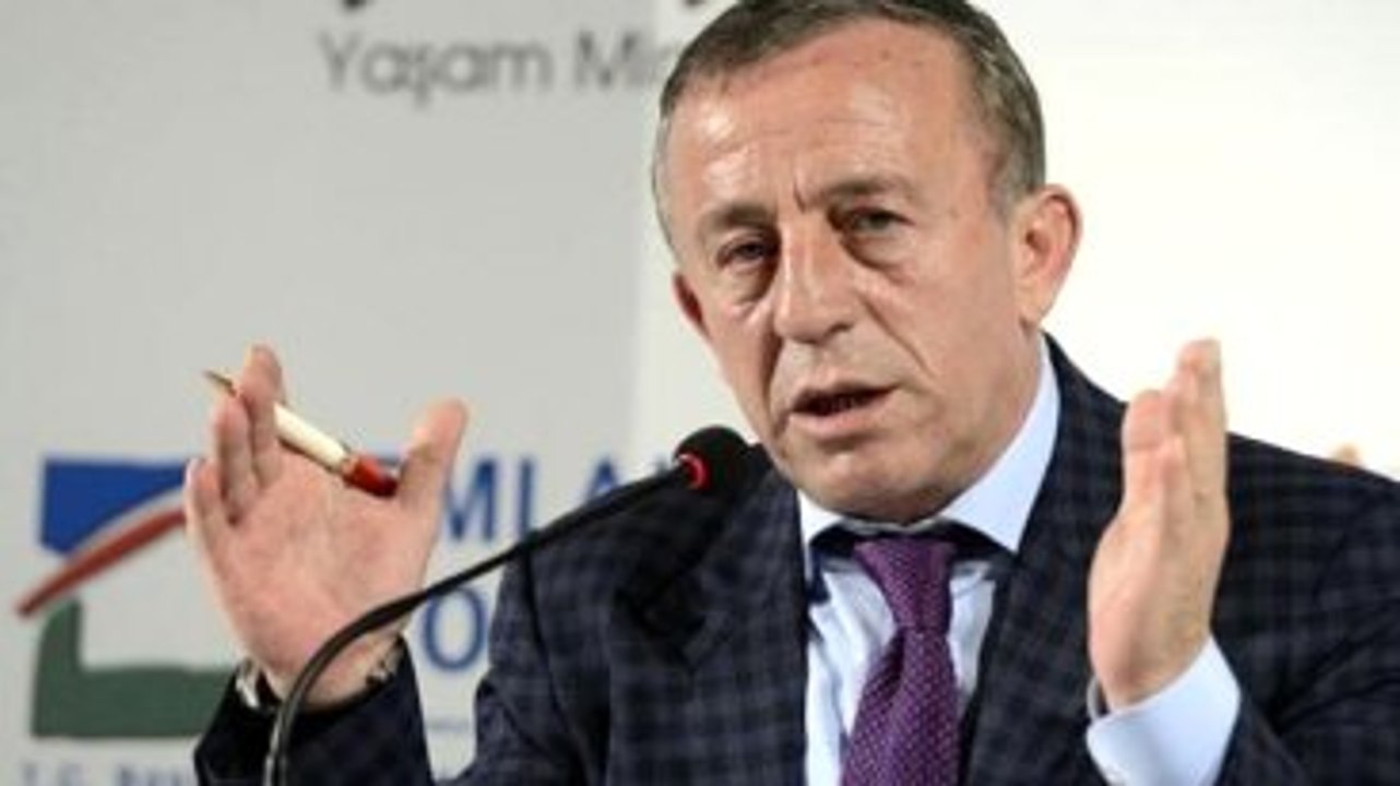 Ağaoğlu, Trump'a Sert Çıktı: Taşeron Olarak Bile Çalıştırmam