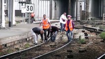 Voilà comment les cheminots fêtent le départ à la retraite d'un conducteur de train à la SNCF