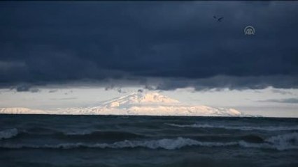 Doğu'da Kar Yağışı - Van