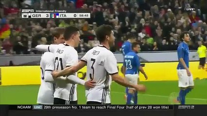 Panzerler İtalya'yı bozguna uğrattı