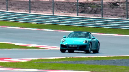 2016 Porsche 911 Targa 4S (Miami Blue) - Full Throttle