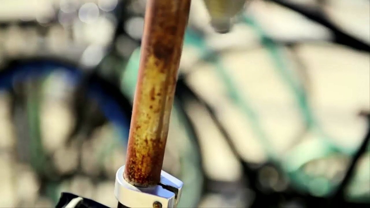 A beach cruiser finally designed to survive beach bike life