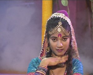 बुन्देलखंडी लोकगीत / बैरन हो गई जुनइया / देशराज पटैरिया