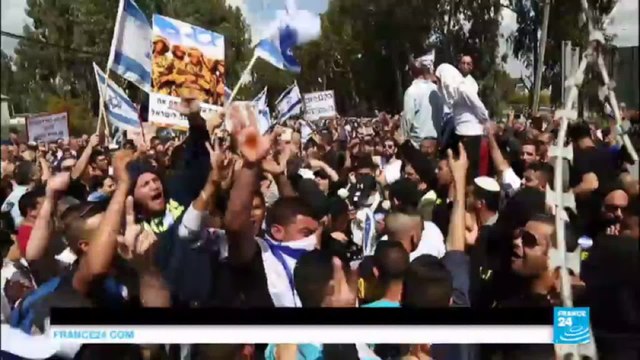 Israel soldier trial: Soldier filmed shooting Palestinian appears in court