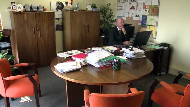 American chicken threatens South African poultry market | DW Business