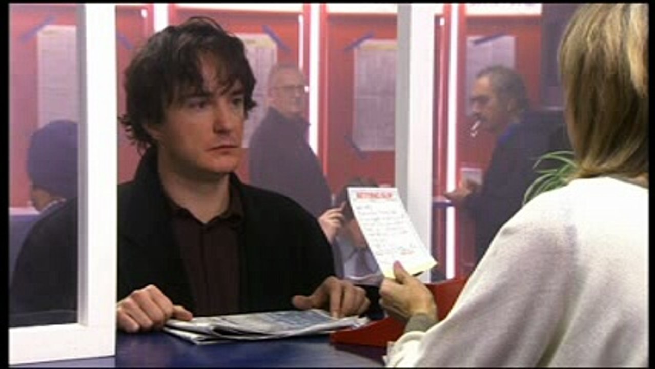 Black Books Season 3 - 3x04 A Little Flutter