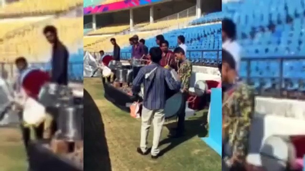 Virat Kohli dancing on the beats of 'Dhol', Watch Video -