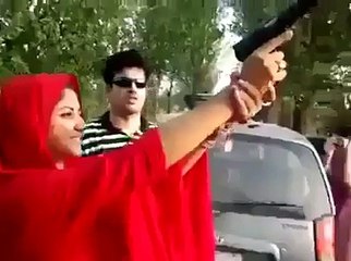 pakistani girl doing firing funny clips