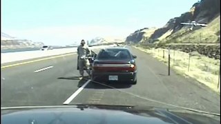 Shooting on a highway in the USA (Soldier VS Police)