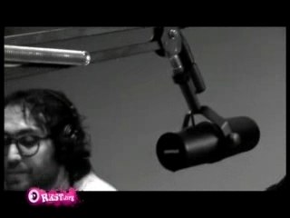 Sean Lennon & Mathieu Chedid - L'Eclipse