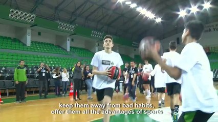 Basket - Euroligue (H) : L'Euroligue se lance dans le projet social «One Team»