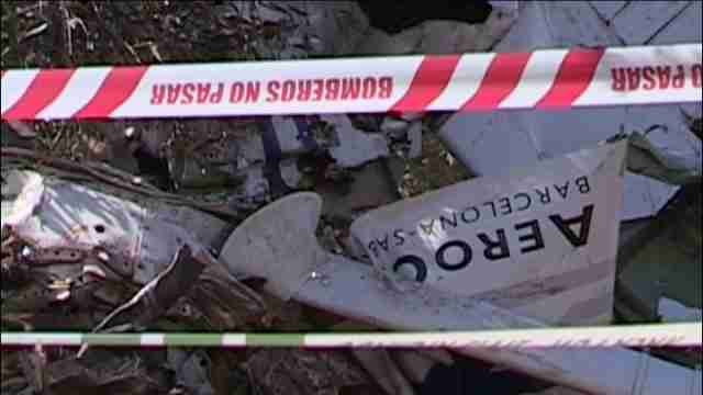 Mueren tres personas en un accidente de avioneta en Perales de Tajuña (Madrid)