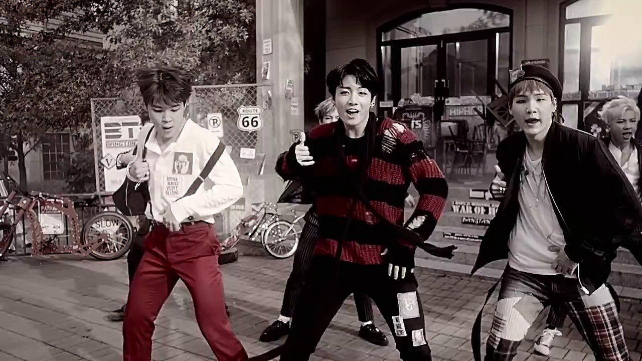 [MV] BTS(방탄소년단) _ War of Hormone(호르몬 전쟁)