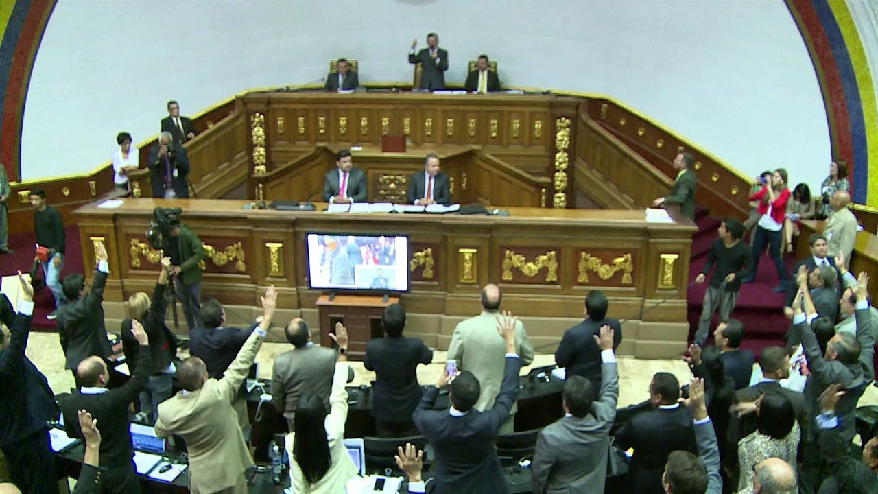 Parlamento venezolano aprueba ley de amnistía
