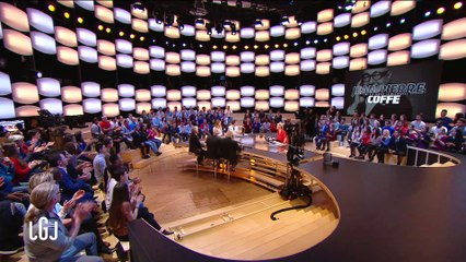 L'hommage de Mathieu Madénian à Jean-Pierre Coffe - Le Grand Journal du 30/03 - CANAL +