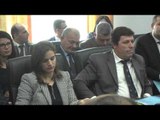 Llalla, misteri i delegacionit - Top Channel Albania - News - Lajme