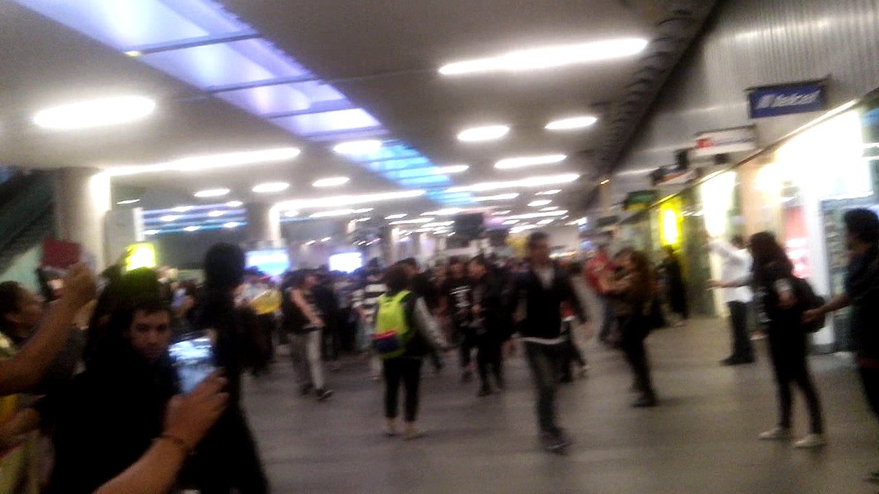 [Fancam] 141028 Infinite y B.A.P  llegada @ AICM