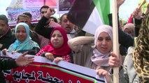 الفلسطينيون يتظاهرون إحياء لذكرى 
