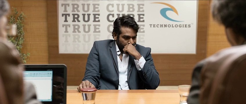Kadhalum Kadanthu Pogum (2016) Tamil Movie Official Theatrical Trailer[HD] - Vijay Sethupathi,Madonna Sebastian,Samuthir