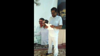 Las FARC celebran el inicio del diálogo del gobierno con el ELN