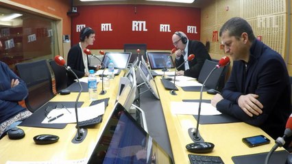 Abandon de la réforme constitutionnelle : "In fine, c'est François Hollande qui sera jugé responsable", dit un politologue