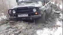 уазик и грязевой плен