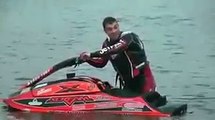 Manobras de moto aquaticas
